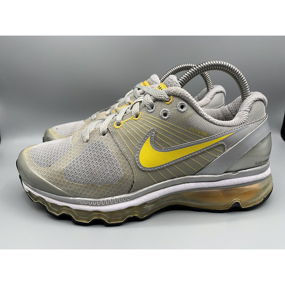 NIKE AIR MAX PLUS LIVESTRONG Running Athletic Shoes 417720-081 Women's Size 6 - Picture 1 of 11
